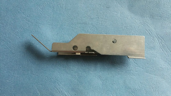 কেনা মেটাল শ্রীমতি ফিডার যন্ত্রাংশ KW1-M2240-00x টেপ গাইড অ্যাসি YAMAHA CL12MM ফীডার কভার অনলাইনে উৎপাদন