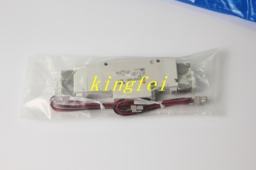 FUJI H63467 VQZ3321BR-5L1-02 NXT সোলিনয়েড ভালভ দ্বৈত তারের পাঁচটি উপায় সোলিনয়েড ভালভ